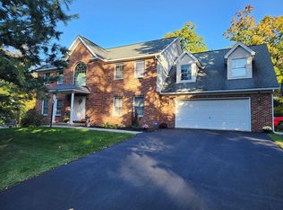 367 Teal Dr, Hollidaysburg, PA 16648