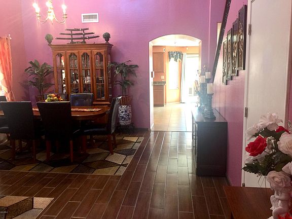 3rd image of 7609 S 48th Ln