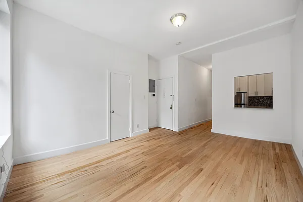 Rented by Flatiron Real Estate Advisors LLC | media 1