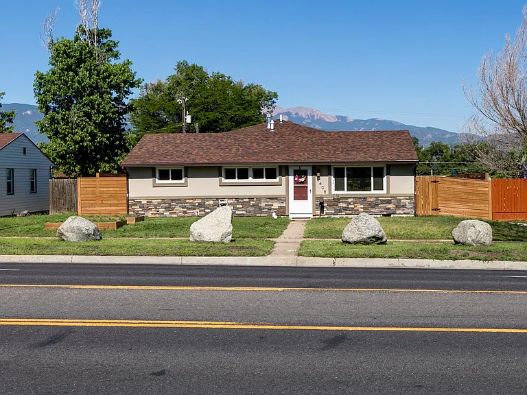 2608 N Union Blvd — Photo 7