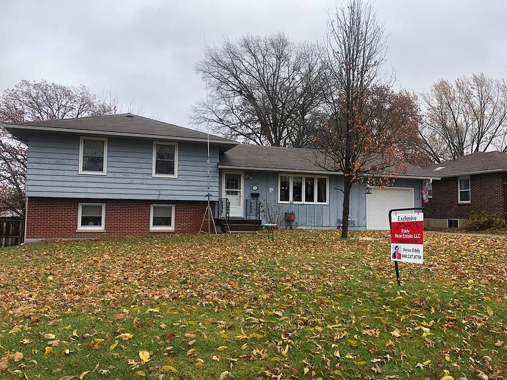 1625 Burnam Rd Chillicothe Mo 64601 Mls 27184 Zillow