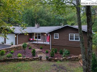 1577 Green Hill Rd, Blowing Rock, NC 28605
