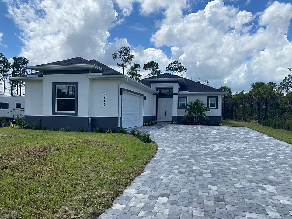 1st image of 2203 Everglades Blvd S