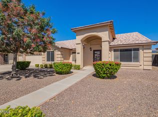 3686 E Meadow Creek Way, San Tan Valley, AZ 85140