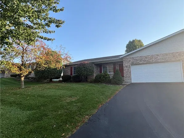 4023 Mink Rd, Emmaus, PA 18049