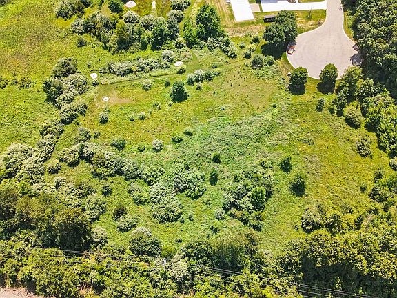 2nd image of 6894 Bridgewood Hills Dr