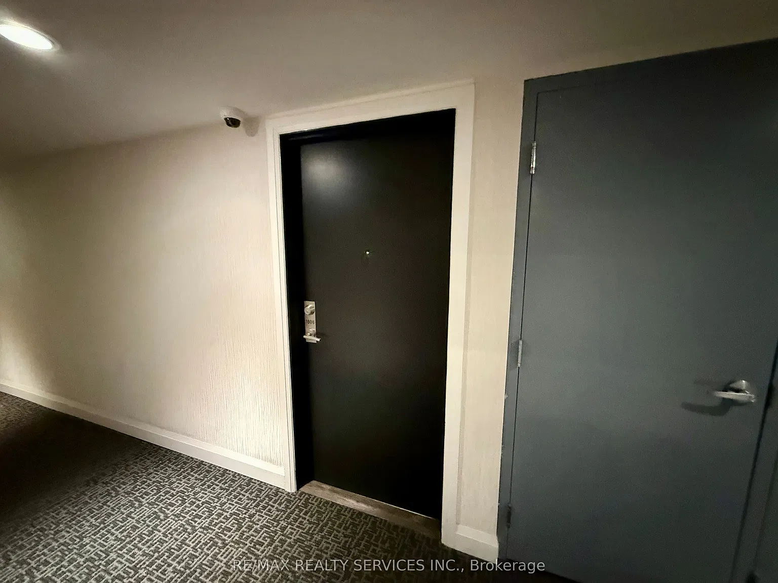 2 bed, $2,200 — Photo 4