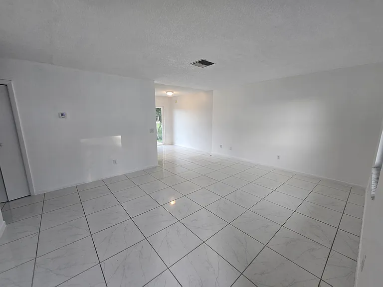349 Denton Ave #A — Photo 5