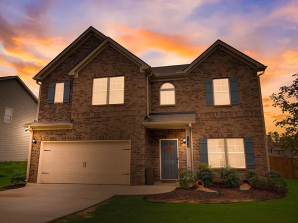 1173 Gaines St, Jonesboro, GA 30238