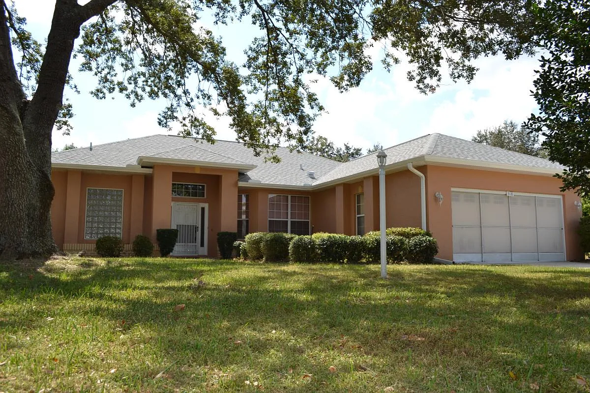 2 bed, 1792 sqft, $1,800 — Photo 2