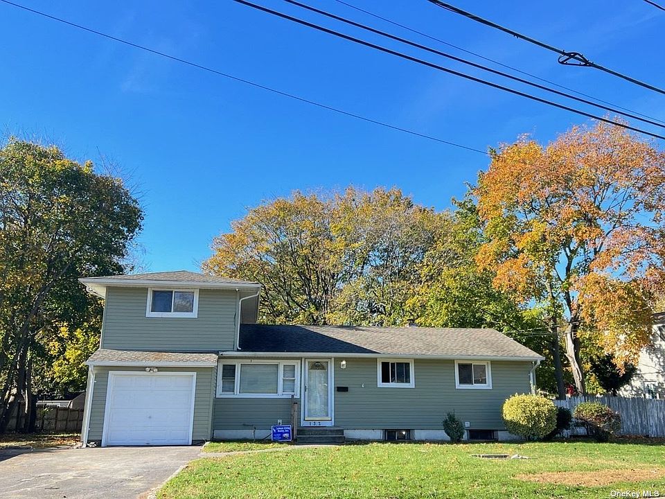 132 Applegate Drive, Central Islip, NY 11722 Zillow