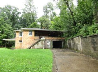 4107 Miracle Ridge Rd, Monongahela, PA 15063