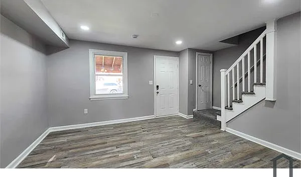 3 bed, 1400 sqft, $1,985 — Photo 3