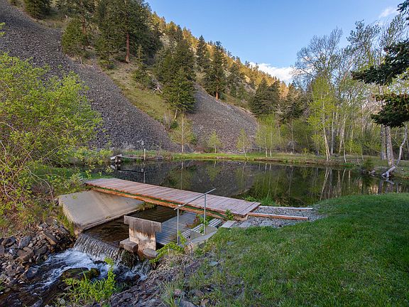 5th image of 37 Canyon View Rd