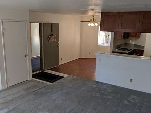 3rd image of 7050 Vassar Ave Unit 13