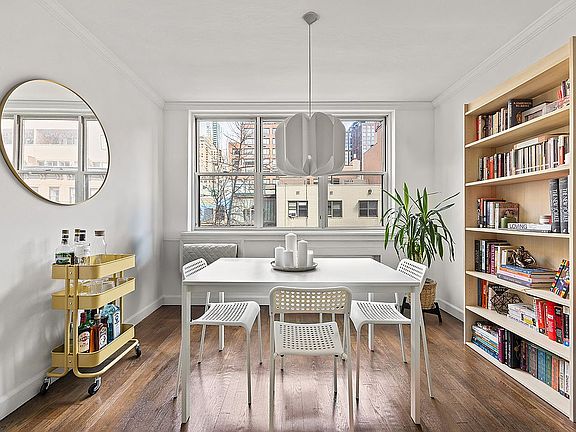 3rd image of 336 E 50th St APT 5A