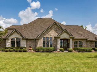 8520 Thomas Rd, Orange, TX 77630