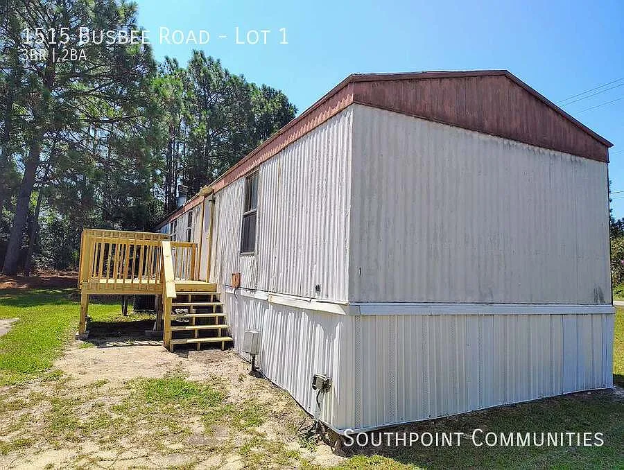 1515 Busbee Rd #1