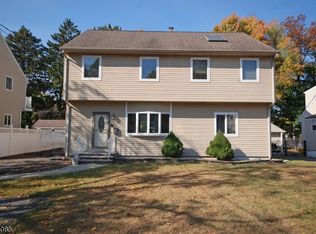 181 Anderson Pkwy, Cedar Grove, NJ 07009