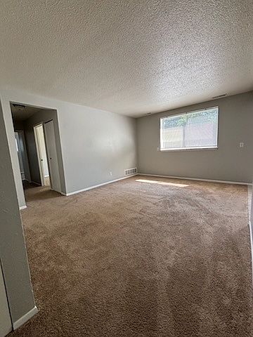 1st image of 1316-1325 Southwestern Dr #18009852
