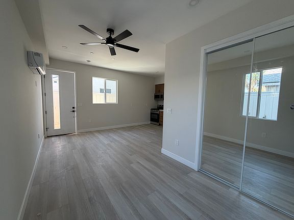 3rd image of 506 7th St #2