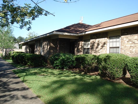 2nd image of 2148 Parkway Cir #3f6d39676