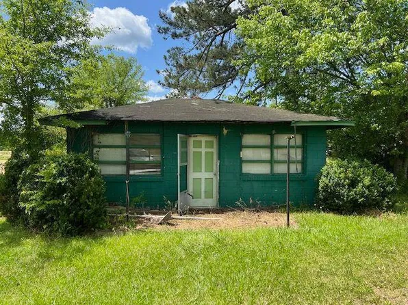 6185 Martha Berry Hwy NE, Armuchee, GA 30105