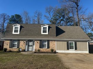 3053 S Mendenhall Rd, Memphis, TN 38115