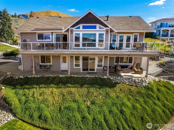 204 Stehekin Way, Chelan, WA 98816