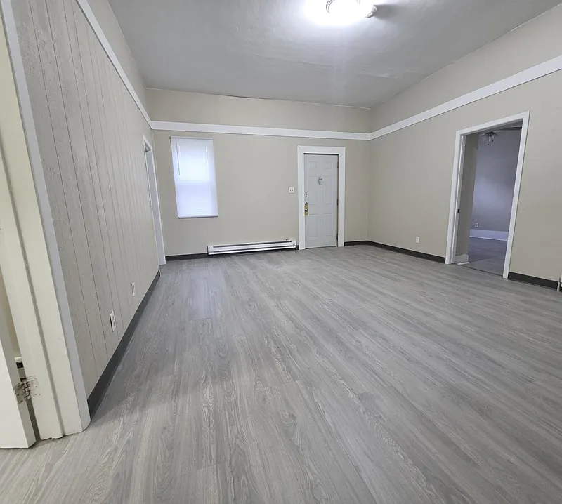 2 bed, 1.0 bath, $1,099 — Photo 4