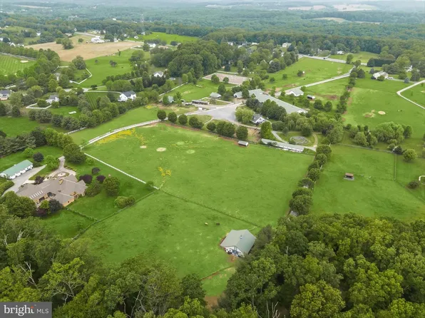 5641 Ridge Rd, Mount Airy, MD 21771