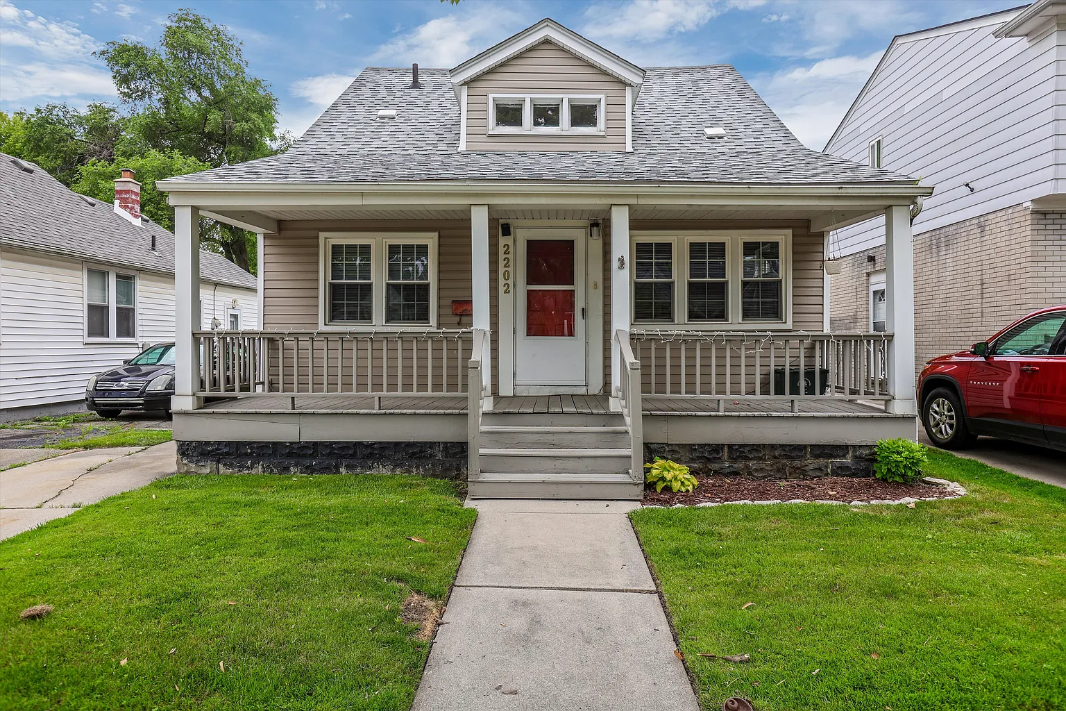2202 Hollywood Ave #1 photo 1