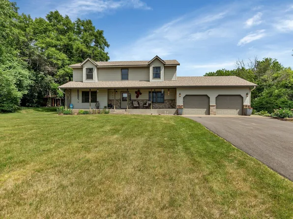 2305 10th St NE, Sauk Rapids, MN 56379