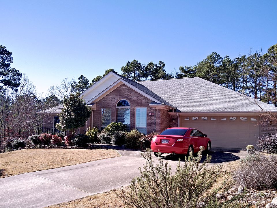 1st image of 100 Dogwood Dr