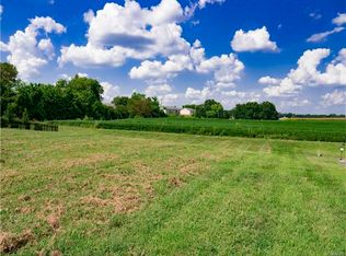 8 Wolcott Cir, Millstadt, IL