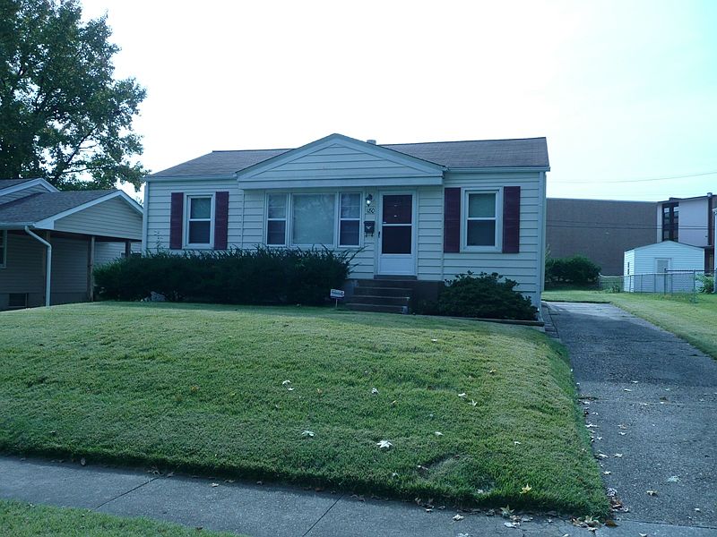 1st image of 180 Saint Maurice Ln