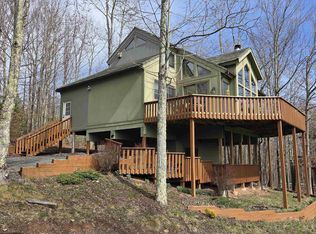 111 Treetop Ln, Davis, WV 26260