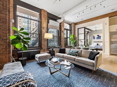 139 W 19th St APT 2A, New York, NY, 10011