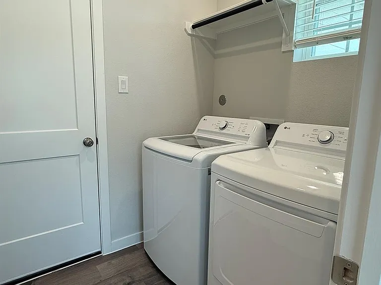 4018 Windy Whisper Dr — Photo 19