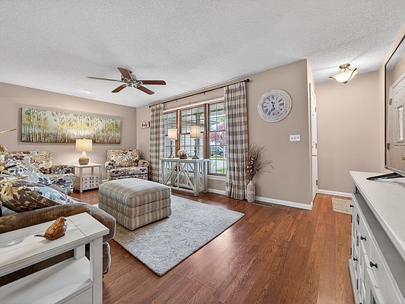 5th image of 5333 Bechtel Ct
