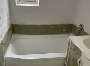82-08 135th St #1H, Jamaica, NY 11435