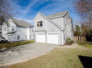 126 Kristin Ct, Yorktown, VA 23692