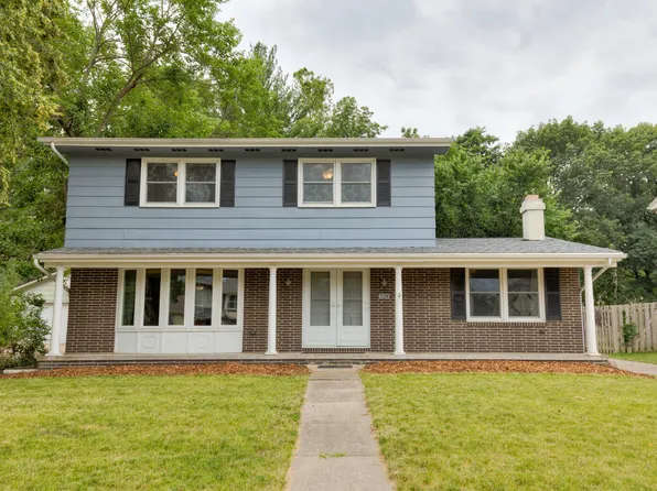 3208 Valdez Dr, Des Moines, IA 50310