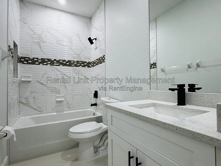 3948 20th St W — Photo 24