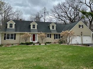 1310 Ranier Ln N, Plymouth, MN 55447