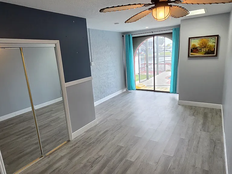 4144 Camelia Dr — Photo 10