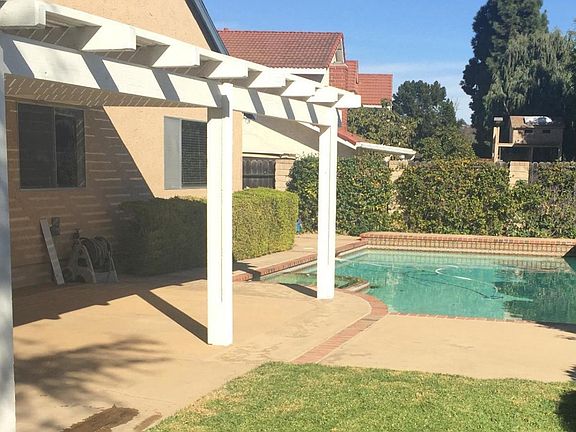 4th image of 5708 Willow View Dr