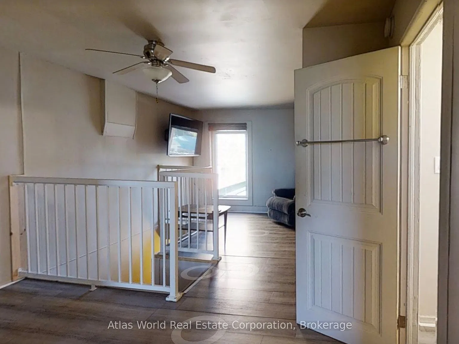 3 bed, $1,950 — Photo 4