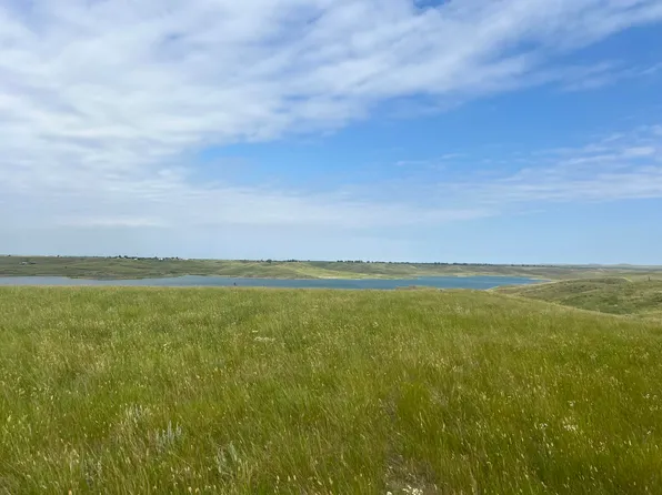 Cavalry Dr, Pierre, SD 57501