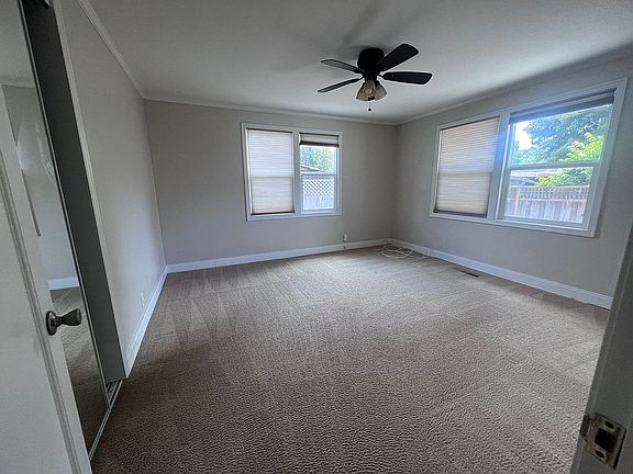 5th image of 1611 Francis Ave